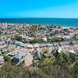 Aerial View of Hawkaritaville to the Beach